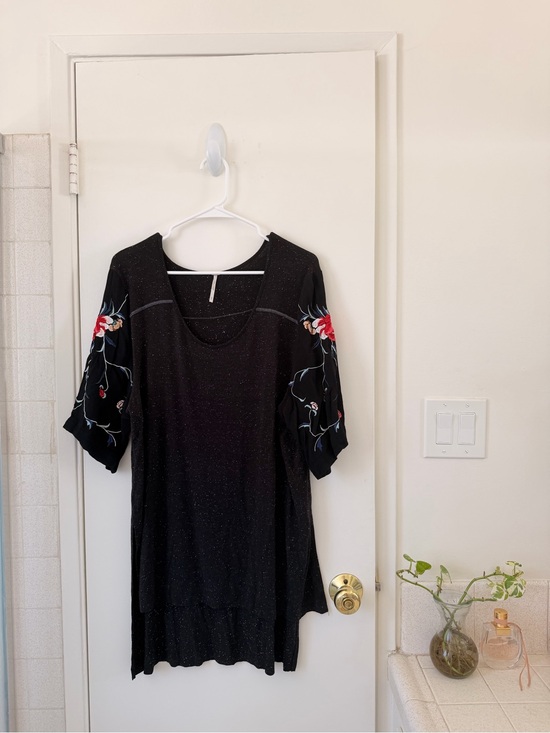 Free People Tops - Free People Black Speckled Scoop Neck Top